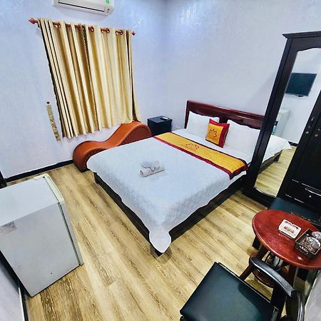 Khach San Sao Mai Hotel Ho Chi Minh City Bagian luar foto